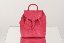 Load image into Gallery viewer, ESSENTIALS DRAWSTRING BACKPACK